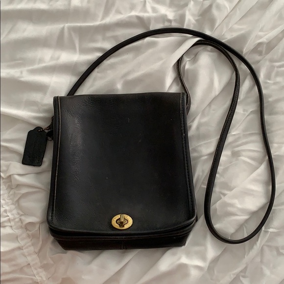 Coach Handbags - Vintage Coach Purse